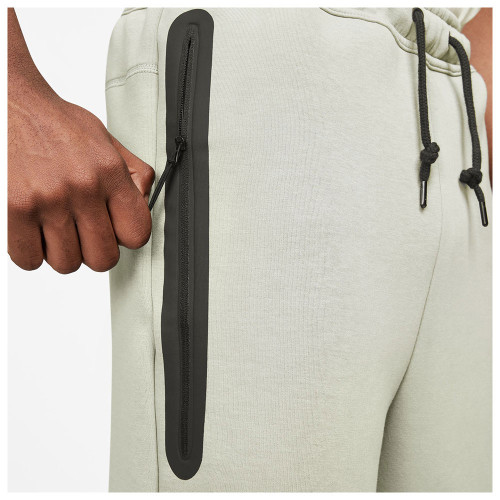 Nike Ανδρικό σορτς Sportswear Tech Fleece